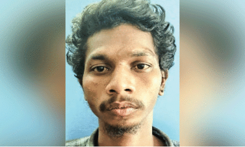 ര​മേ​ശ്