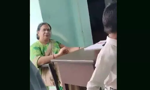 മുസ്‍ലിം വിദ്യാർഥിയെ മുഖത്തടിപ്പിച്ച കേസ്; യു.പി സർക്കാറിനെതിരെ വീണ്ടും സുപ്രീംകോടതി