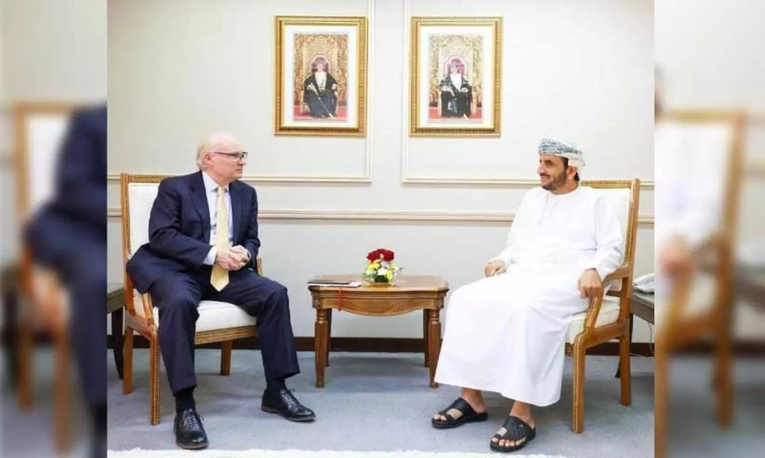 യ​മ​നി​ലെ യു.​എ​സ് പ്ര​ത്യേ​ക പ്ര​തി​നി​ധി മ​സ്ക​ത്തി​ൽ