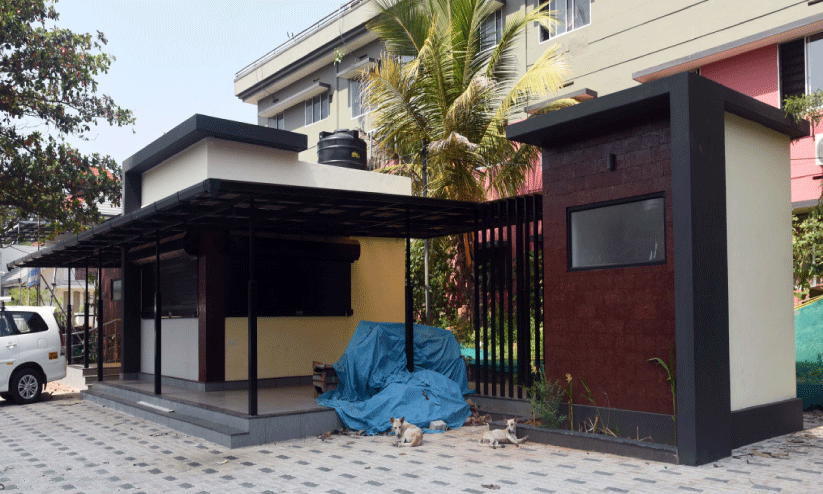 ഓഡിറ്റ് റിപ്പോർട്ടിൽ കോർപറേഷന് വിമർശനം; വഴിയിൽ കിടപ്പാണ് വഴിയോര വിശ്രമകേന്ദ്രങ്ങൾ