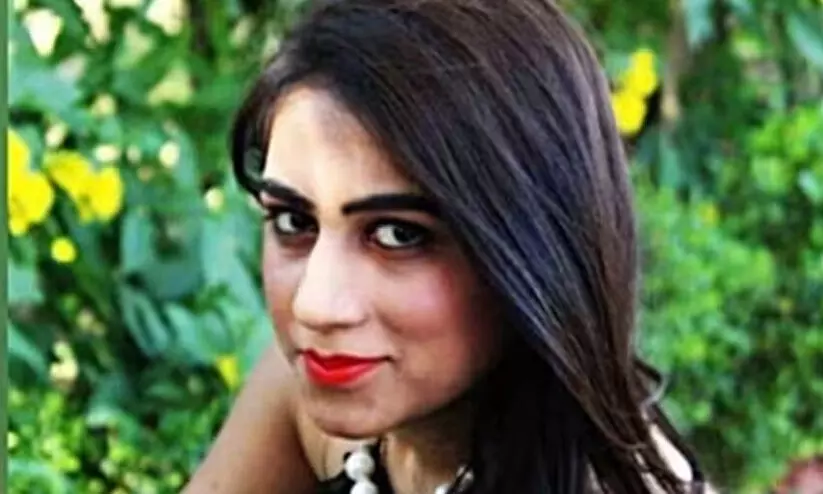 ഗുരുഗ്രാമിലെ ഹോട്ടലിൽ കൊല്ലപ്പെട്ട മോഡലിന്റെ മൃതദേഹം ഹരിയാനയിലെ കനാലിൽ കണ്ടെത്തി ഗുരുഗ്രാമിലെ ഹോട്ടലിൽ കൊല്ലപ്പെട്ട മോഡലിന്റെ മൃതദേഹം ഹരിയാനയിലെ കനാലിൽ കണ്ടെത്തി