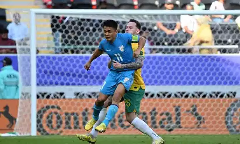 ഏഷ്യൻ കപ്പ്: ആസ്ട്രേലിയയെ ആദ്യ പകുതിയിൽ സമനിലയിൽ പൂട്ടി ഇന്ത്യ ഏഷ്യൻ കപ്പ്: ആസ്ട്രേലിയയെ ആദ്യ പകുതിയിൽ സമനിലയിൽ പൂട്ടി ഇന്ത്യ