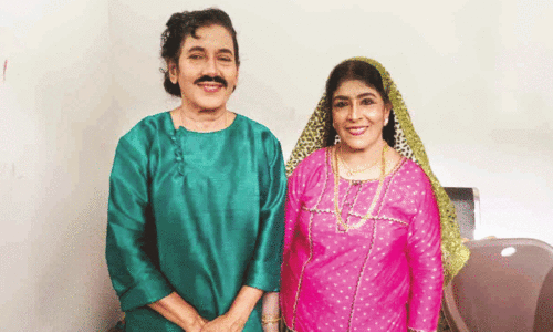 മേ​രി എ​ലി​സ​ബ​ത്തും ന​ഫീ​സ സ​ബാ​ഹും