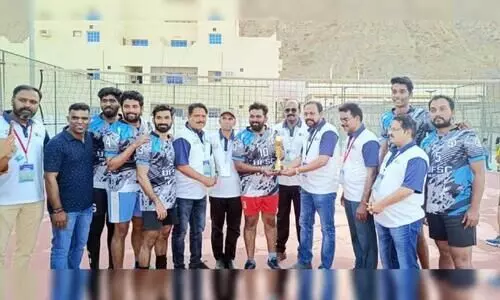 ‘ഹൃ​ദ​യ​പൂ​ർ​വം തൃ​ശൂ​ർ 2024ന്റെ ​ഭാ​ഗ​മാ​യി ന​ട​ത്തി​യ വോ​ളി​ബാ​ള്‍ ടൂ​ര്‍ണ​മെ​ന്റി​ല്‍ ജേ​താ​ക്ക​ളാ​യ യു.​എ​ഫ്.​എ​സ്.​സി അ​ന്ന​മ​ന​ട