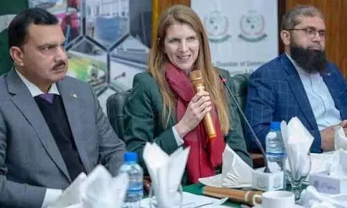 ഇത് പരമാധികാര ലംഘനം; പാക് അധിനിവേശ കശ്മീരിലെ ബ്രിട്ടീഷ് ഹൈക്കമ്മീഷണറുടെ സന്ദർശനത്തിൽ പ്രതിഷേധമറിയിച്ച് ഇന്ത്യ