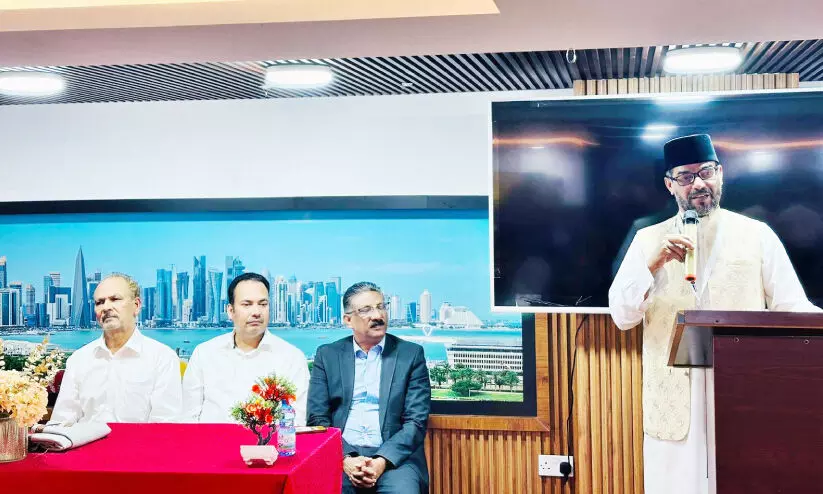 ചേ​ര​മാ​ൻ മ​സ്ജി​ദ് ചീ​ഫ്‌ ഇ​മാ​മി​ന് സ്വീ​ക​ര​ണം ന​ൽ​കി