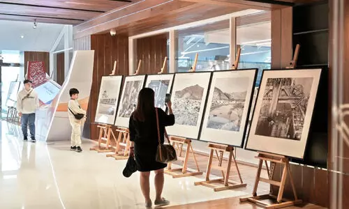 മു​ഹ​മ്മ​ദ്​ ബി​ൻ റാ​ശി​ദ്​ ലൈ​ബ്ര​റി​യി​ൽ 1960ക​ളി​ലെ ഫോ​ട്ടോ പ്ര​ദ​ർ​ശ​നം