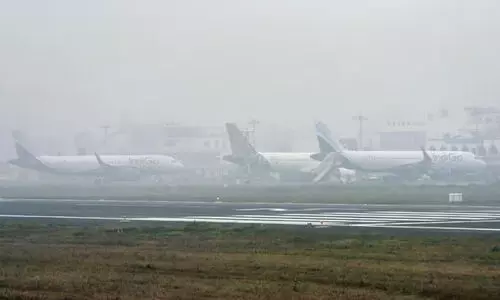 ഡൽഹിയിലെ മൂടൽമഞ്ഞ്: നെടുമ്പാശേരിയിൽ നിന്നുള്ള ദുബൈ യാത്രക്കാർ വലഞ്ഞു