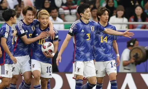 ഗോൾ സാമുറായ്; വിയറ്റ്നാം വീര്യം തച്ചുടച്ച് ജപ്പാന് 4-2ന്റെ ജയം ഗോൾ സാമുറായ്; വിയറ്റ്നാം വീര്യം തച്ചുടച്ച് ജപ്പാന് 4-2ന്റെ ജയം