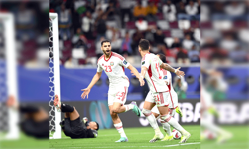 ഏ​ഷ്യ​ൻ ക​പ്പി​ൽ​ ഹോ​ങ്കോ​ങ്ങി​നെ​തി​രെ വി​ജ​യി​ച്ച യു.​എ.​ഇ ടീ​മം​ഗ​ങ്ങ​ളു​ടെ ആ​ഹ്ലാ​ദം