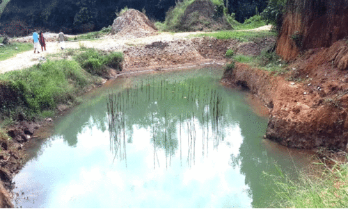 ശുദ്ധജല പദ്ധതിയുടെ നിർ‍മാണം നിലച്ചു; നിരാശയോടെ നാട്