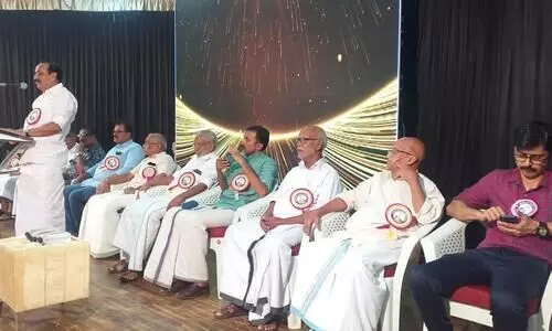 മൂഴിയോട്ട് കുടുംബസംഗമം തലമുറകളുടെ സംഗമവേദിയായി