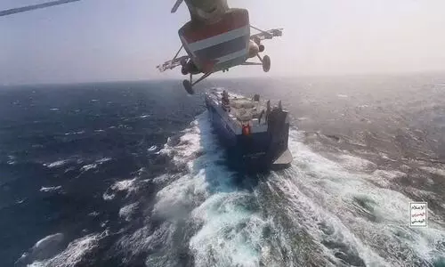 ചരക്കു കപ്പലിൽ ഹൂതി മിസൈൽ ആക്രമണം