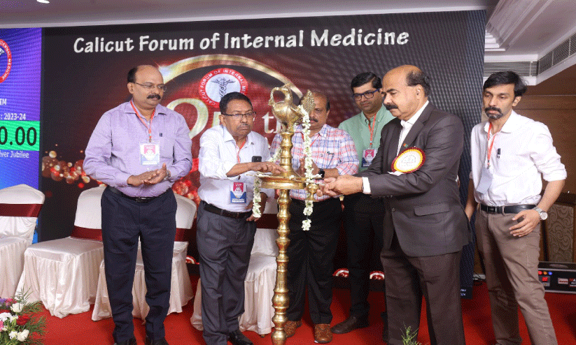 കേരളത്തിൽ പകർച്ചവ്യാധിക്ക് അനുകൂല സാഹചര്യമെന്ന് വിദഗ്ധർ കേരളത്തിൽ പകർച്ചവ്യാധിക്ക് അനുകൂല സാഹചര്യമെന്ന് വിദഗ്ധർ