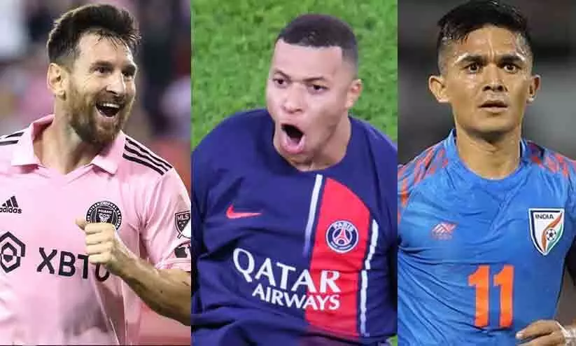 ഫിഫ പുരസ്കാരം: എംബാപ്പെയുടെ ആദ്യ വോട്ട് മെസ്സിക്ക്; മെസ്സിയുടെ വോട്ട് ആർക്ക്..? ഫിഫ പുരസ്കാരം: എംബാപ്പെയുടെ ആദ്യ വോട്ട് മെസ്സിക്ക്; മെസ്സിയുടെ വോട്ട് ആർക്ക്..?