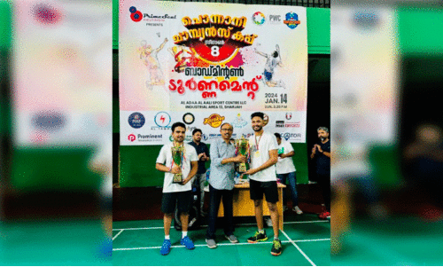 പൊ​ന്നാ​നി ചാ​മ്പ്യ​ൻ​സ് ക​പ്പ് ബാ​ഡ്മി​ന്‍റ​ൺ ചാ​മ്പ്യ​ന്മാ​രാ​യ ലി​യാ​സ്, നൗ​ഫ​ൽ