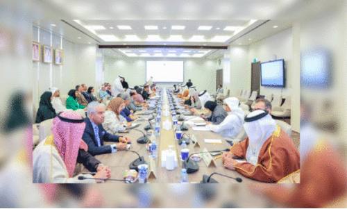 മ​ന്ത്രി​സ​ഭ പ്ര​തി​നി​ധി സം​ഘം ജ​ന​പ്ര​തി​നി​ധി​ക​ളു​മാ​യി ച​ർ​ച്ച ന​ട​ത്തു​ന്നു