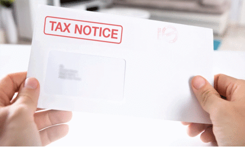 സർക്കാർ ലേലം ചെയ്തു വിറ്റ മിനിലോറിക്ക് നികുതി നോട്ടീസ്; പിന്നെ മാപ്പ്