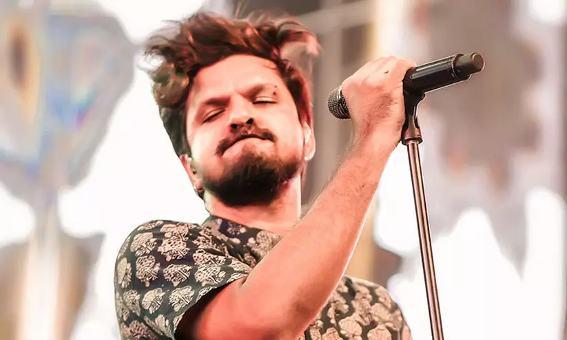 sooraj santhosh 097987