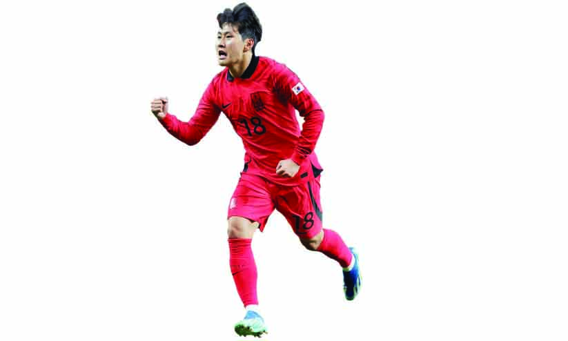 കൊ​റി​യ​ൻ മി​ഡ്​​ഫീ​ൽ​ഡ്​ ജ​ന​റ​ൽ ലീ ​കാ​ങ് ഇ​ൻ