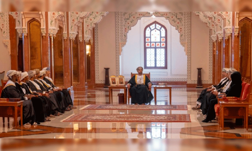 ജോ​ഖ ഹ​ാർ​ത്തി​യ​ട​ക്കം വി​വി​ധ പ്ര​തി​ഭ​ക​ൾ​ക്ക്​ സു​ൽ​ത്താ​ന്‍റെ ആ​ദ​രം