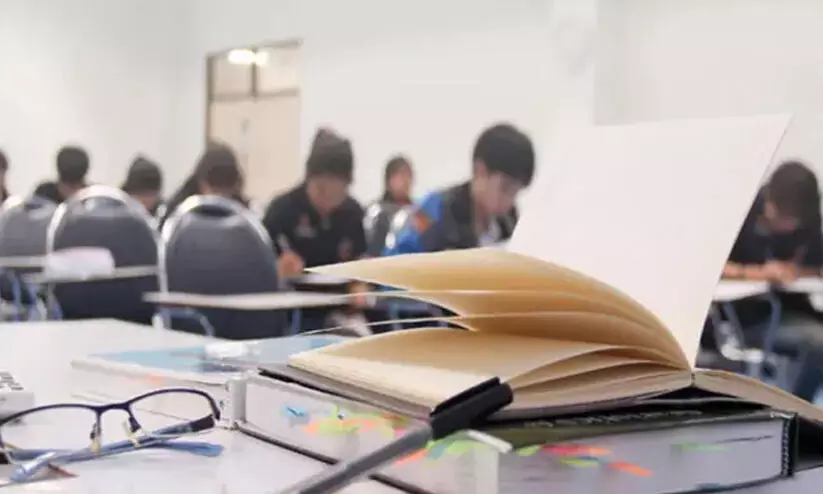 മോഷണം; പരിഹാരമായി സാമൂഹിക സേവനം നിർദേശിച്ച് ബോംബെ ഹൈകോടതി