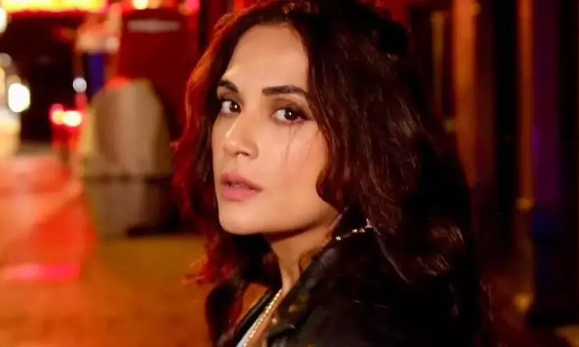 Richa Chadha faces horrific 4-hour delay with her flight, criticises the lack of accountability