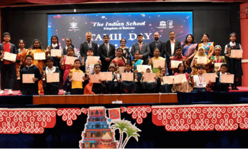 ഇ​ന്ത്യ​ൻ സ്കൂ​ളി​ൽ ന​ട​ന്ന ത​മി​ഴ് ദി​നാ​ഘോ​ഷം