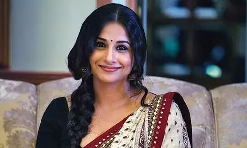 Vidya Balan warns friends and family through Instagram about being impersonated via WhatsApp