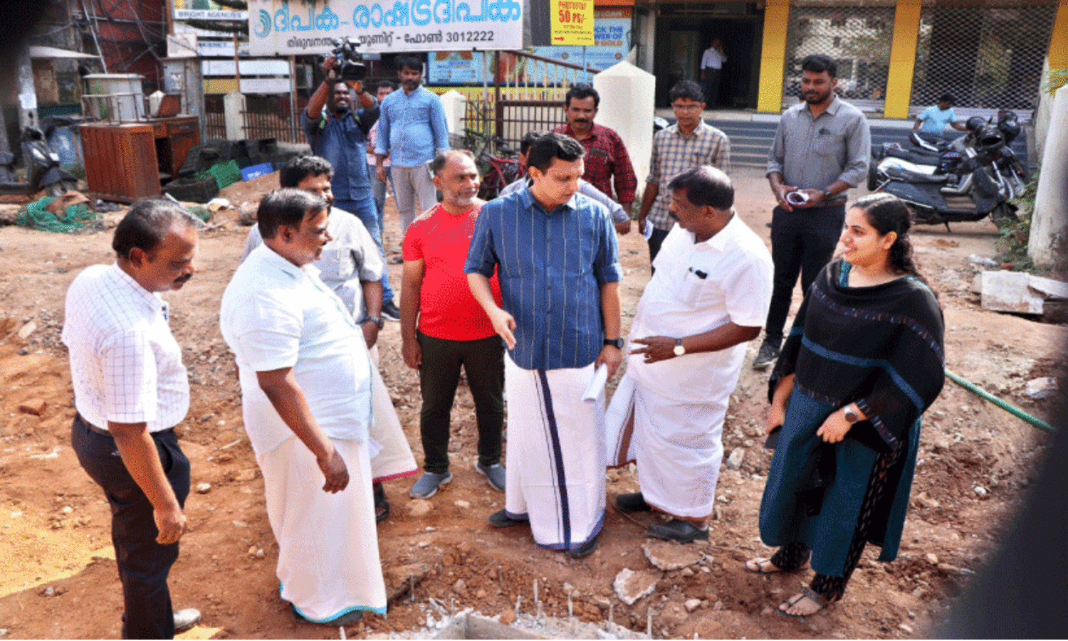 തി​രു​വ​ന​ന്ത​പു​രം നഗര റോഡുകൾ സ്മാർട്ടാകും; മാർച്ച്​ 31നകം