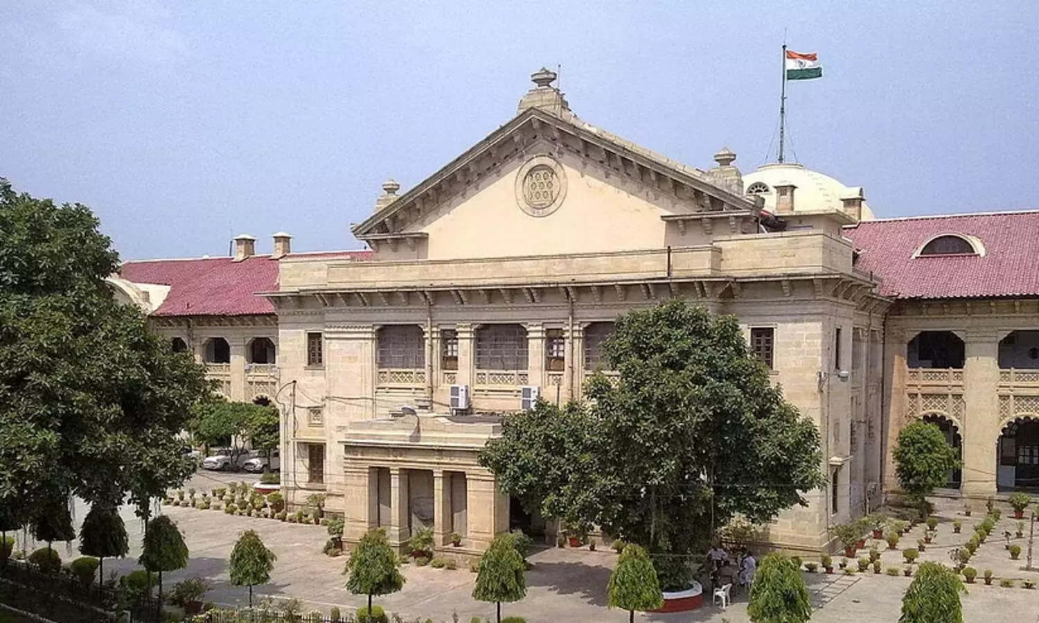 അവിവാഹിതരായ പെൺകുട്ടികൾക്ക് മാതാപിതാക്കളിൽനിന്ന് ജീവനാംശത്തിന് അവകാശമുണ്ട് -അലഹബാദ് ഹൈകോടതി