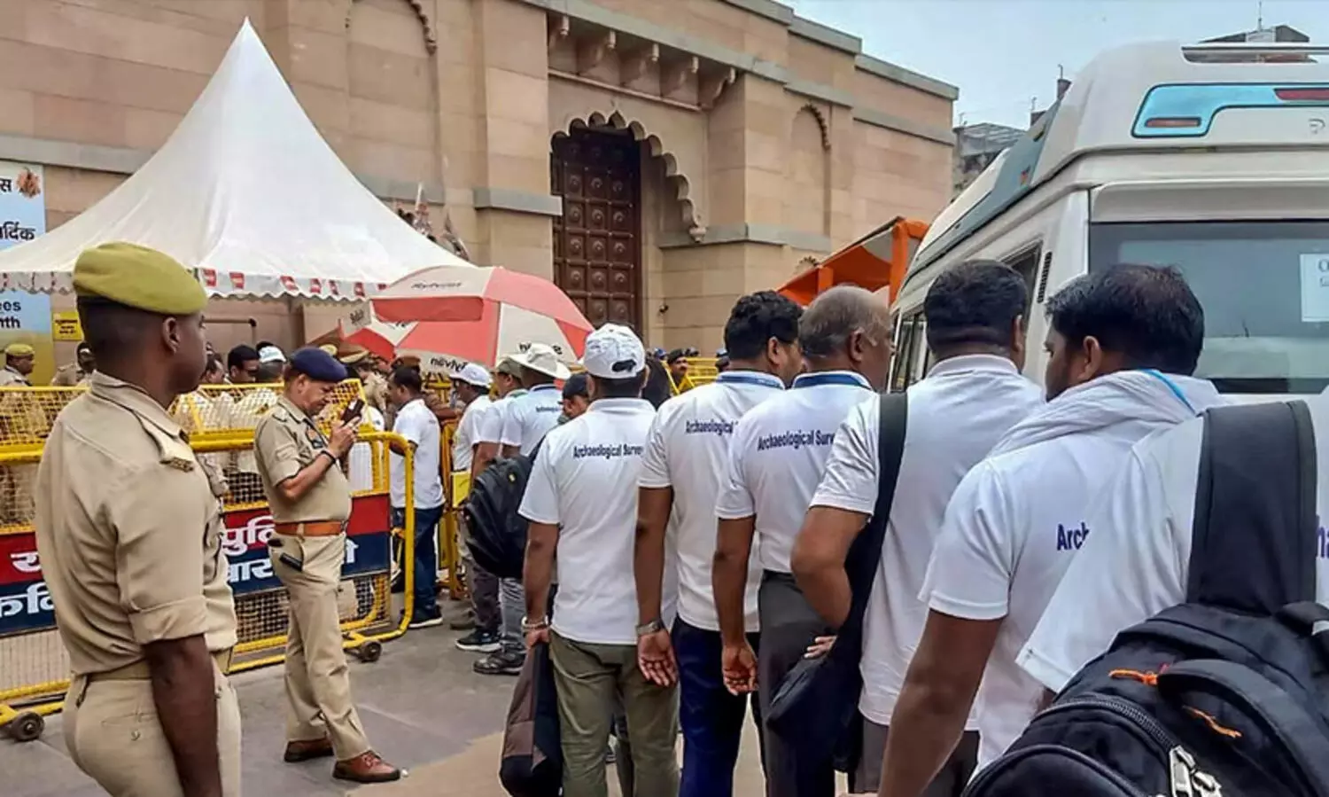 ഗ്യാൻവാപി: നിലവറയുടെ താക്കോൽ മജിസ്ട്രേറ്റിന് കൈമാറാൻ ഉത്തരവ്