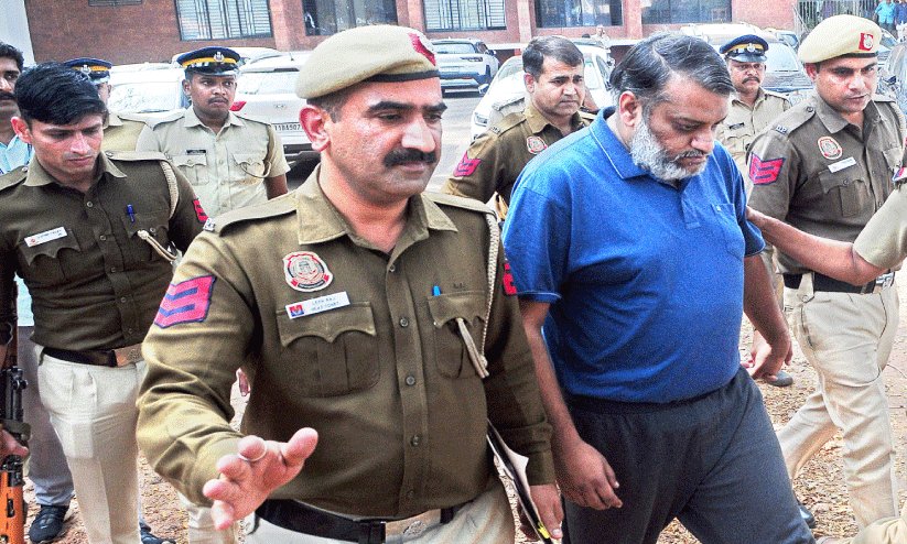 നിർമിത ബുദ്ധി, ഡീപ് ഫേക് സാമ്പത്തിക തട്ടിപ്പ്; മുഖ്യപ്രതിയെ കോടതിയിൽ ഹാജരാക്കി