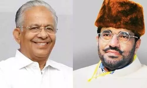 ഇ.​ടി. മു​ഹ​മ്മ​ദ്​ ബ​ഷീ​ർ   എം.​പി. അ​ബ്​​ദു​സ്സ​മ​ദ്​ സ​മ​ദാ​നി