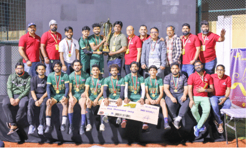 പ്ര​ച​ര സൂ​പ്പ​ര്‍ ലീ​ഗി​ൽ ചാ​മ്പ്യ​ന്മാ​രാ​യ കോ​ര്‍ണ​ര്‍ വേ​ള്‍ഡ്  എ​ഫ്.​സി ടീം