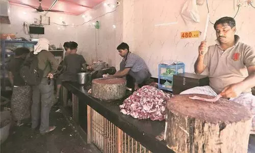 രാമക്ഷേത്ര പ്രതിഷ്ഠ നടക്കുന്ന ദിവസം മാംസം വിൽക്കുന്ന കടകൾ അടക്കാൻ ഉത്തരവിട്ട് യു.പി സർക്കാർ