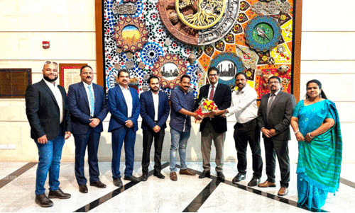 കോ​ഴി​ക്കോ​ട് ജി​ല്ല പ്ര​വാ​സി ഫോ​റം ഭാ​ര​വാ​ഹി​ക​ൾ ഇ​ന്ത്യ​ൻ അം​ബാ​സ​ഡ​റെ സ​ന്ദ​ർ​ശി​ച്ച​പ്പോ​ൾ