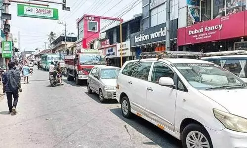 ഗ​താ​ഗ​ത​ക്കു​രു​ക്ക്