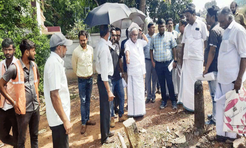 ദേശീയപാത; വീണ്ടും സ്ഥലം ഏറ്റെടുക്കാനുള്ള നീക്കം വിവാദത്തിലേക്ക് ദേശീയപാത; വീണ്ടും സ്ഥലം ഏറ്റെടുക്കാനുള്ള നീക്കം വിവാദത്തിലേക്ക്