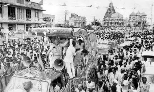 രാ​​മ​​ക്ഷേ​​ത്രം ആ​​രു​​ടേ​​താ​​ണ്?