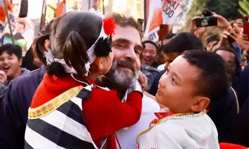 ഭാരത് ജോഡോ ന്യായ് യാത്രയുടെ അസം പര്യടനം തുടരുന്നു; സരാഘട്ട് യുദ്ധവീരന് ആദരമർപ്പിച്ച് രാഹുൽ ഗാന്ധി