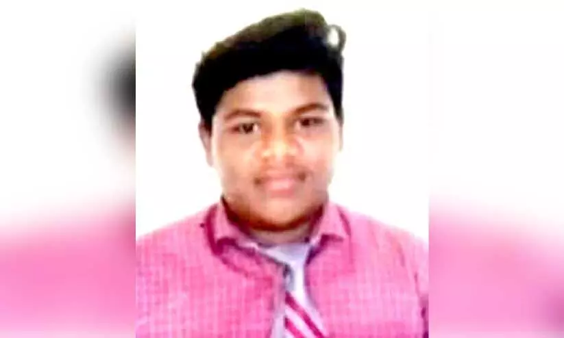 എ.​ആ​ർ. അ​ജി​നോ