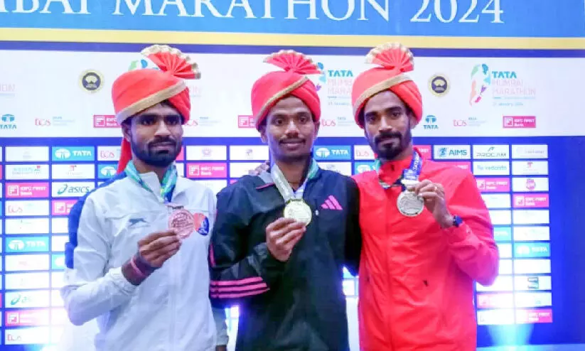 മുംബൈ മാരത്തണിൽ ഗോപിക്ക് വെള്ളിത്തിളക്കം മുംബൈ മാരത്തണിൽ ഗോപിക്ക് വെള്ളിത്തിളക്കം