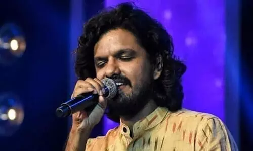 ഗായകൻ സൂരജ് സന്തോഷിനെതിരായ സൈബർ ആക്രമണം; എറണാകുളം സ്വദേശി  അറസ്റ്റിൽ