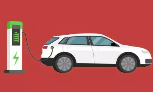 നിശ്ശബ്ദം കുതിക്കുന്നു ‘ഇ’ വാഹനങ്ങൾ