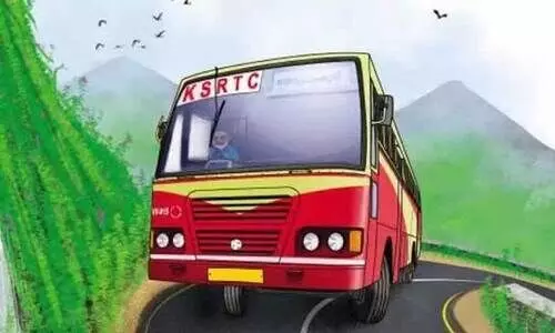 കെ.എസ്.ആർ.ടി.സിയിൽ ധൂർത്ത്; പെയിന്റടിക്കാൻ ചുരമിറക്കിയത് എട്ടു ബസുകൾ കെ.എസ്.ആർ.ടി.സിയിൽ ധൂർത്ത്; പെയിന്റടിക്കാൻ ചുരമിറക്കിയത് എട്ടു ബസുകൾ
