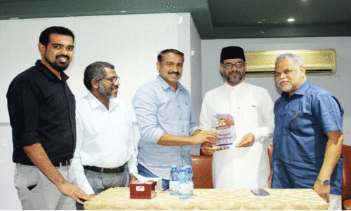 ചേ​ര​മാ​ൻ ചീ​ഫ് ഇ​മാം ഡോ. ​മു​ഹ​മ്മ​ദ് സ​ലിം ന​ദ്‌​വി​ക്ക്‌ സ്വീ​ക​ര​ണം