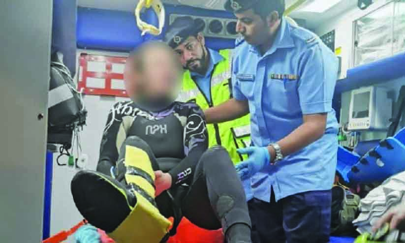 മലകയറ്റത്തിനിടെ വീണു പരിക്കേറ്റു മലകയറ്റത്തിനിടെ വീണു പരിക്കേറ്റു