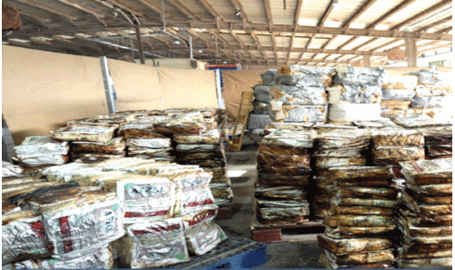 കു​വൈ​ത്തിലേക്ക് ഒ​ളി​ച്ചുക​ട​ത്താ​ൻ ശ്ര​മി​ച്ച പു​ക​യി​ല പി​ടി​കൂ​ടി