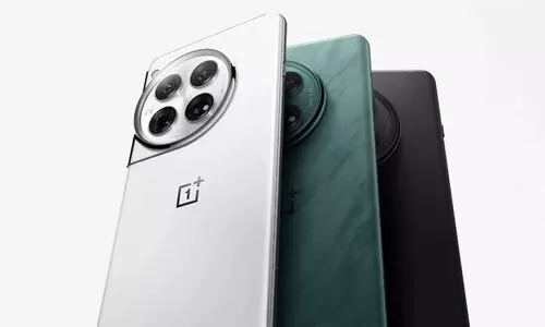 ഗ്യാലക്സി എസ് 24 അൾട്രക്ക് 1.30 ലക്ഷം; പകുതി വിലക്ക് ഞെട്ടിക്കുന്ന ഫീച്ചറുകളുമായി വൺപ്ലസ് 12